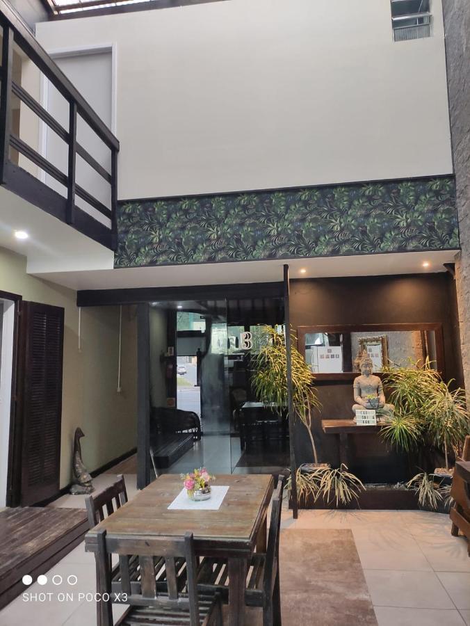 Pousada Bravo House Balneário Camboriú 外观 照片