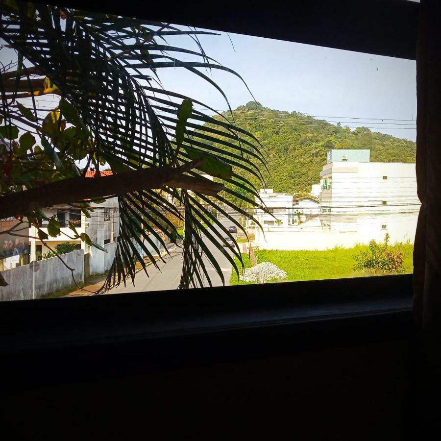 Pousada Bravo House Balneário Camboriú 外观 照片